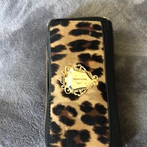 Juicy couture wallet